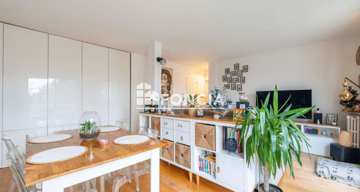 Appartement à RUEIL-MALMAISON