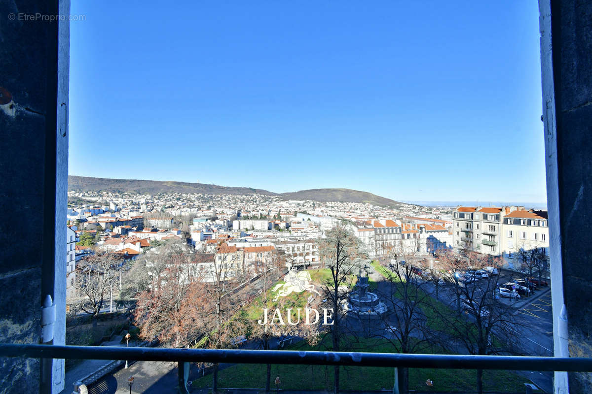 Appartement à CLERMONT-FERRAND