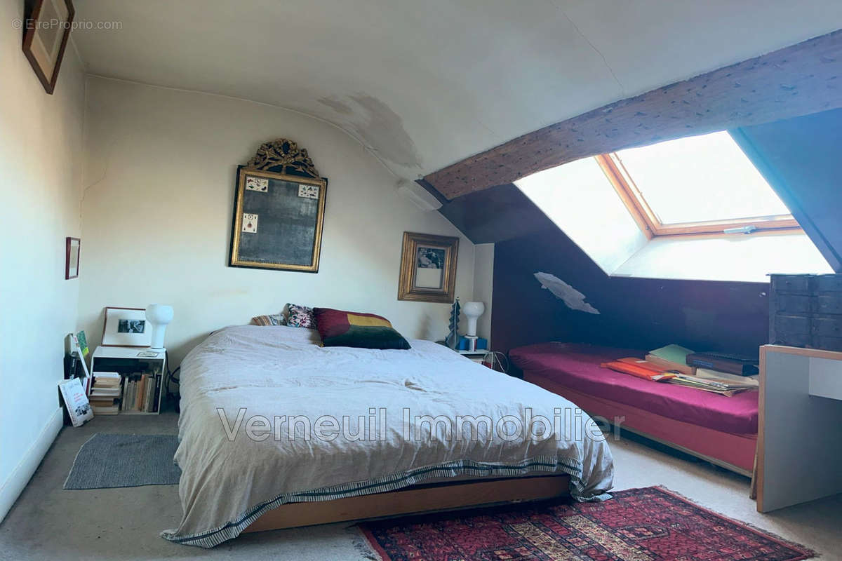 Appartement à PARIS-7E