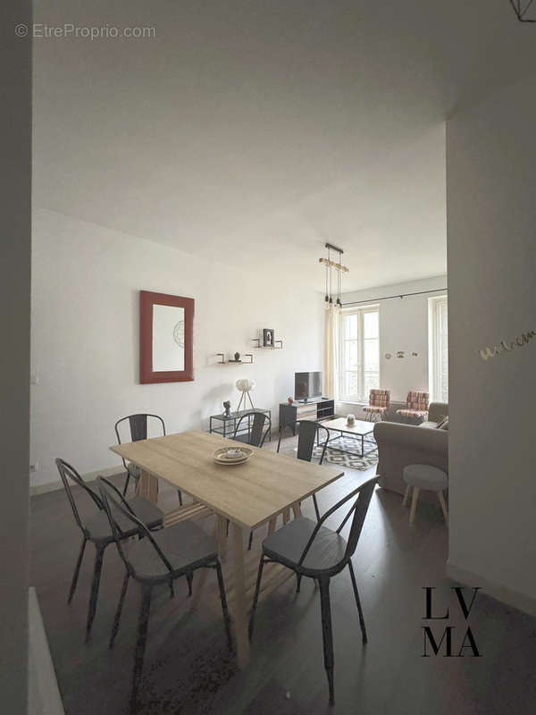 Appartement à MARSEILLE-2E