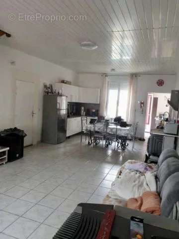 Appartement à LUCQUY