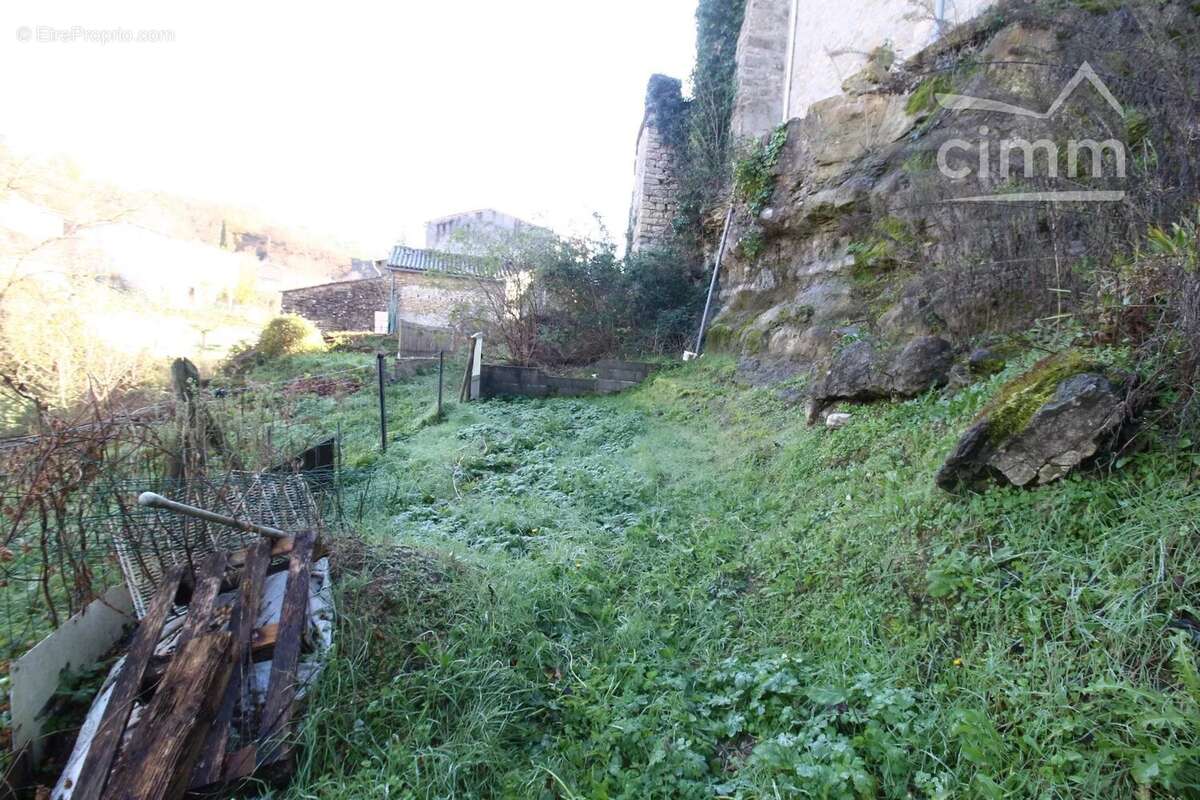 Maison à ANTUGNAC