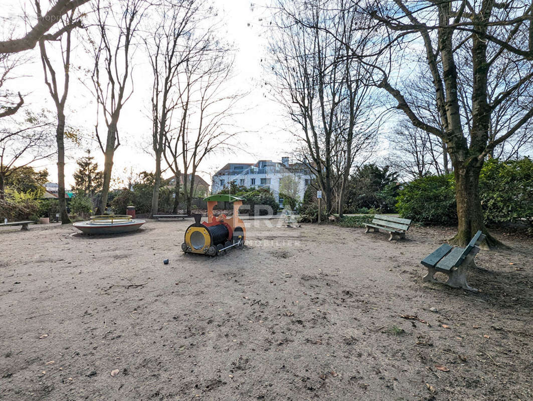 Appartement à FONTENAY-SOUS-BOIS