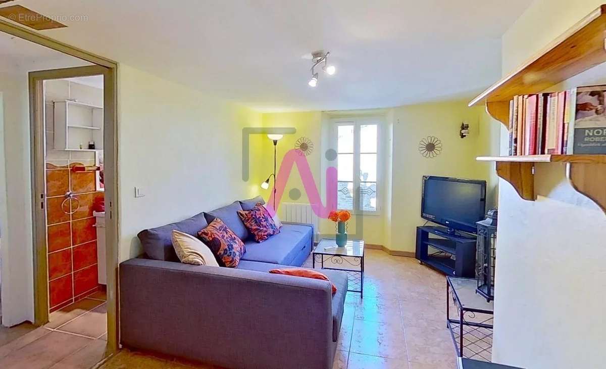 Appartement à HYERES