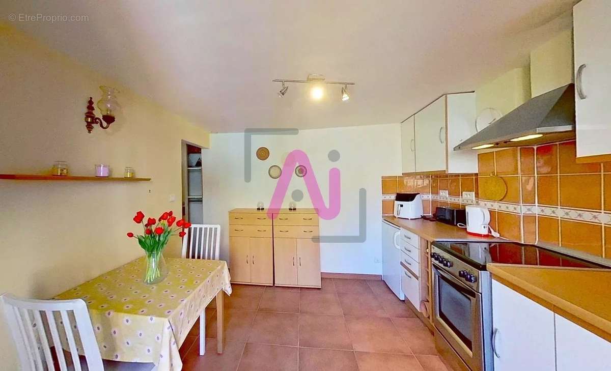 Appartement à HYERES