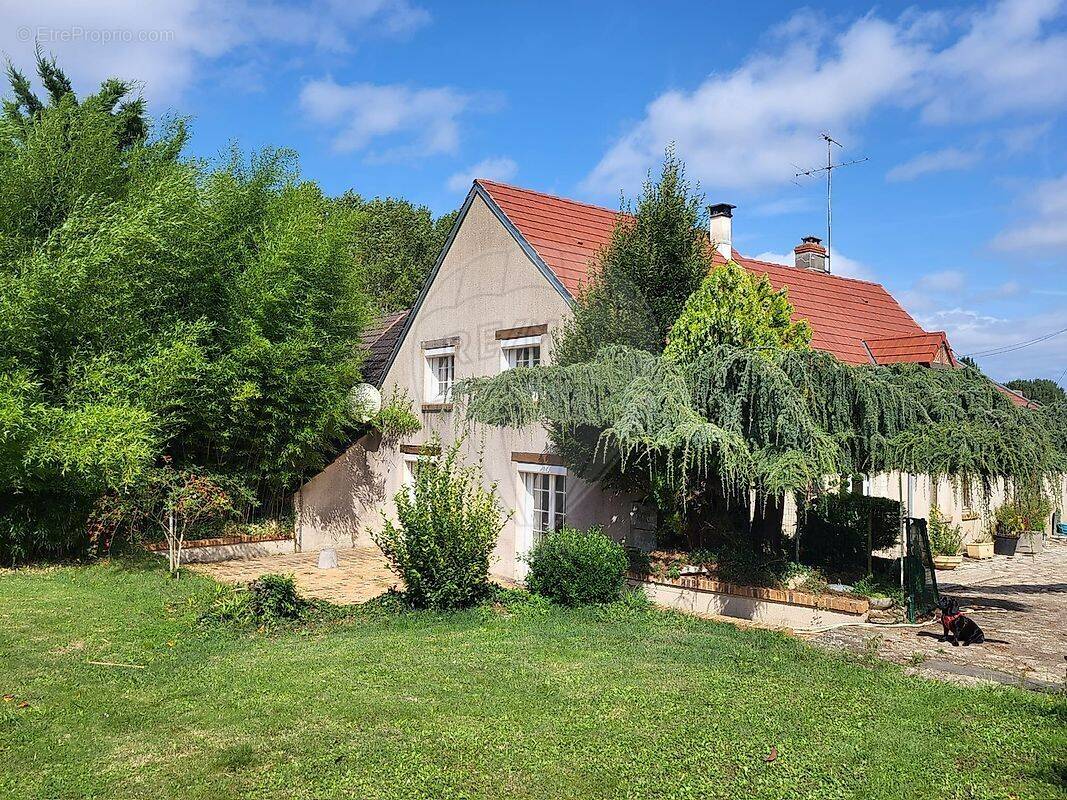 Maison à MAREAU-AUX-PRES