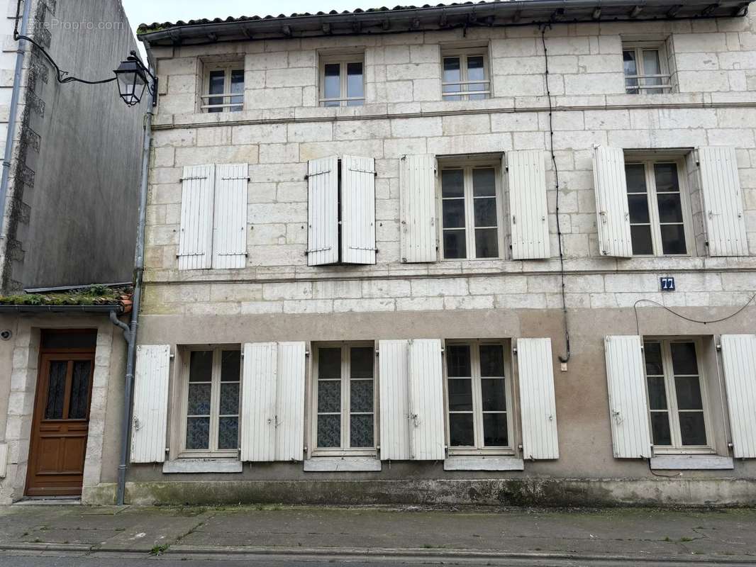 Maison à SAINT-MAIXENT-L&#039;ECOLE