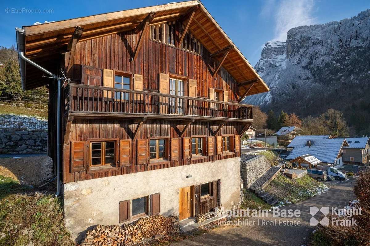 Maison à SAMOENS