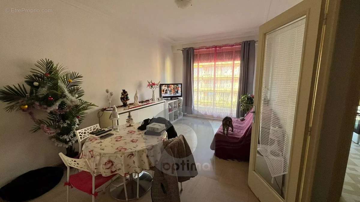 Appartement à MENTON