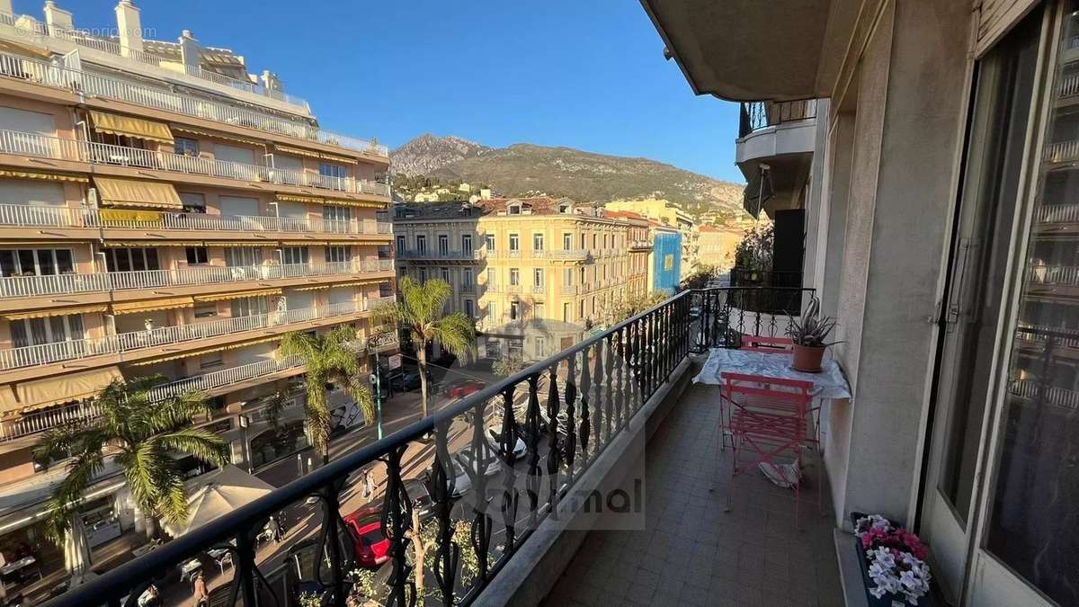 Appartement à MENTON