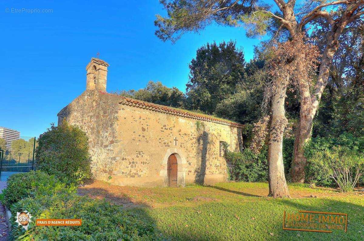 Appartement à VILLENEUVE-LOUBET