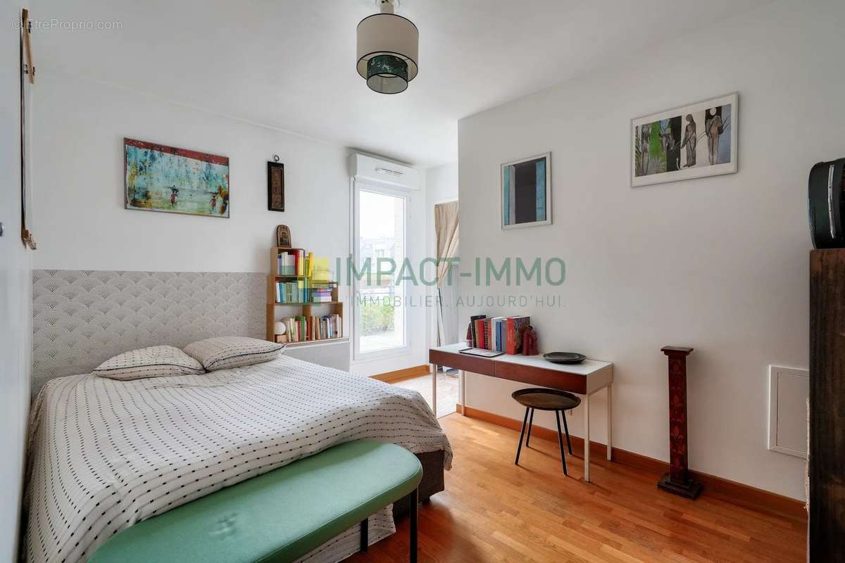 Appartement à CLICHY