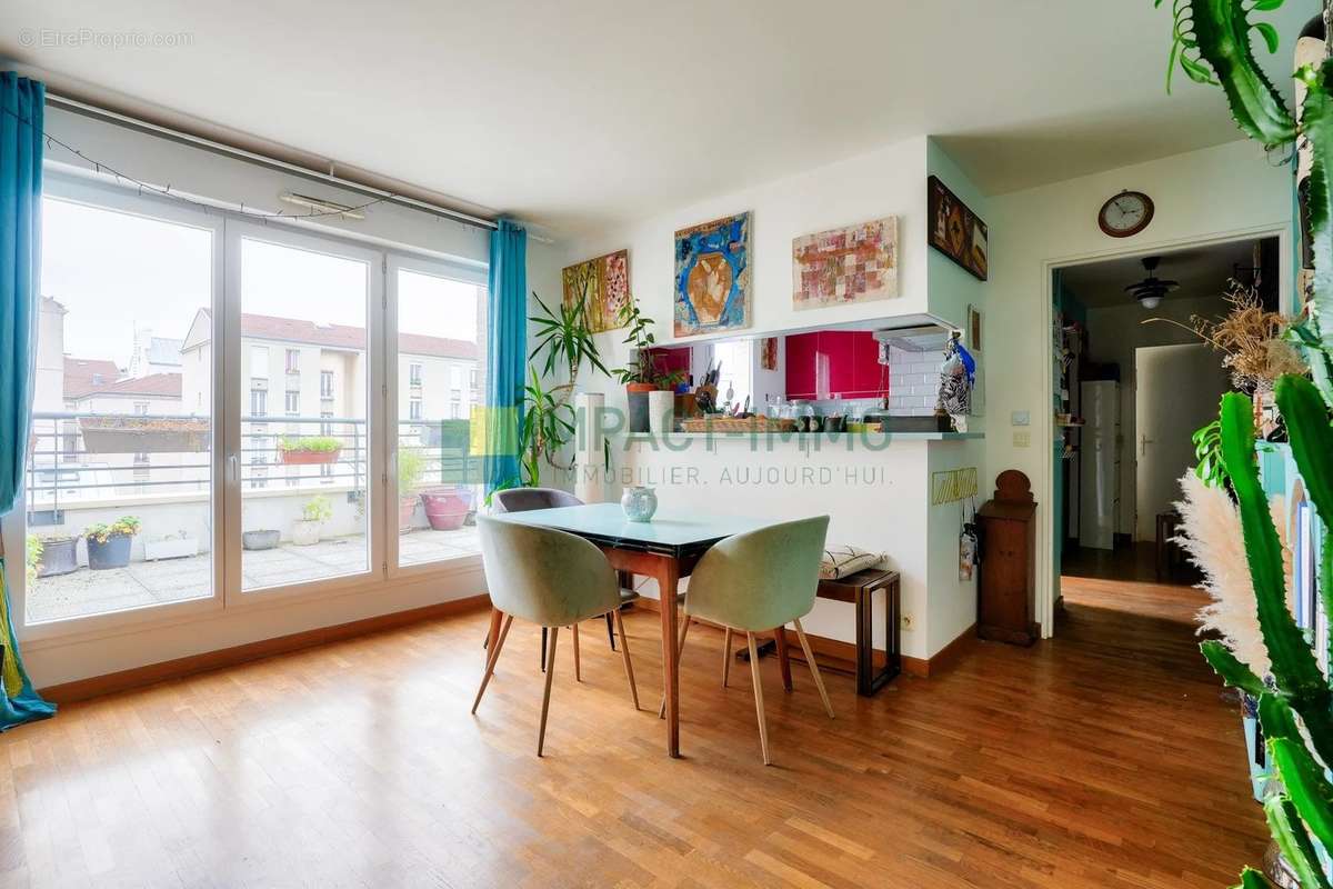 Appartement à CLICHY