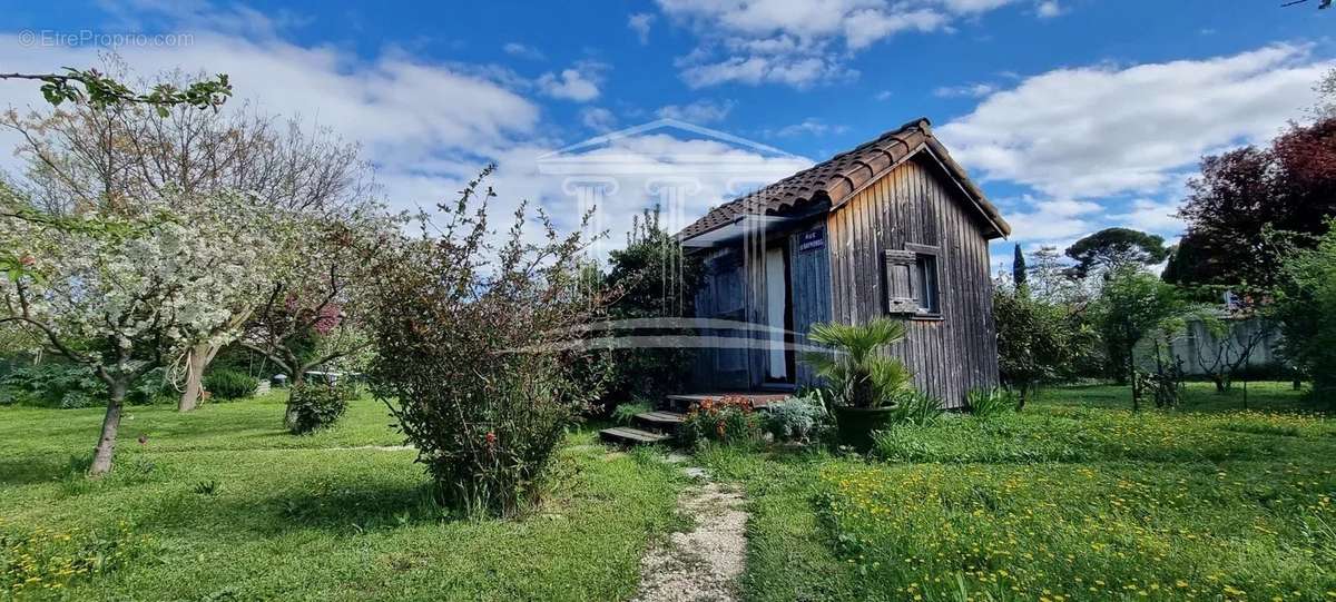 Maison à SORGUES