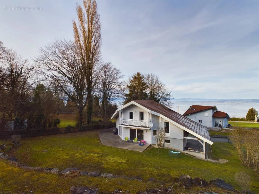 Maison à SAINT-PAUL-EN-CHABLAIS