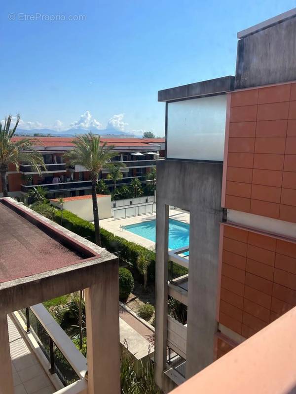 Appartement à VILLENEUVE-LOUBET