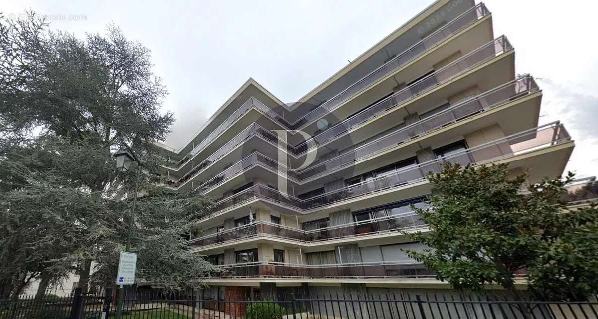 Appartement à BOURG-LA-REINE