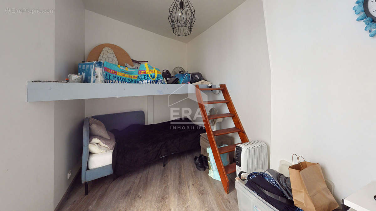 Appartement à PARIS-19E