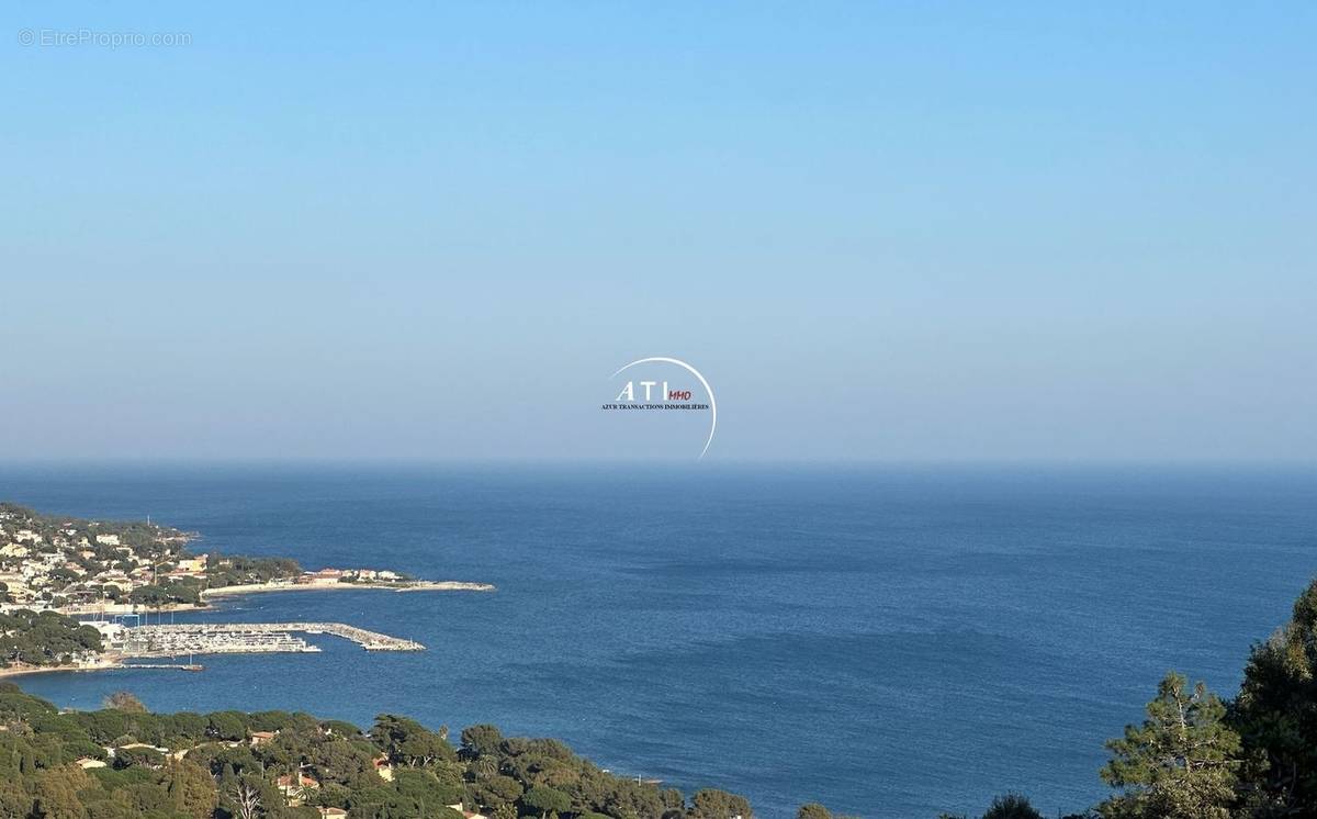 Terrain à SAINTE-MAXIME