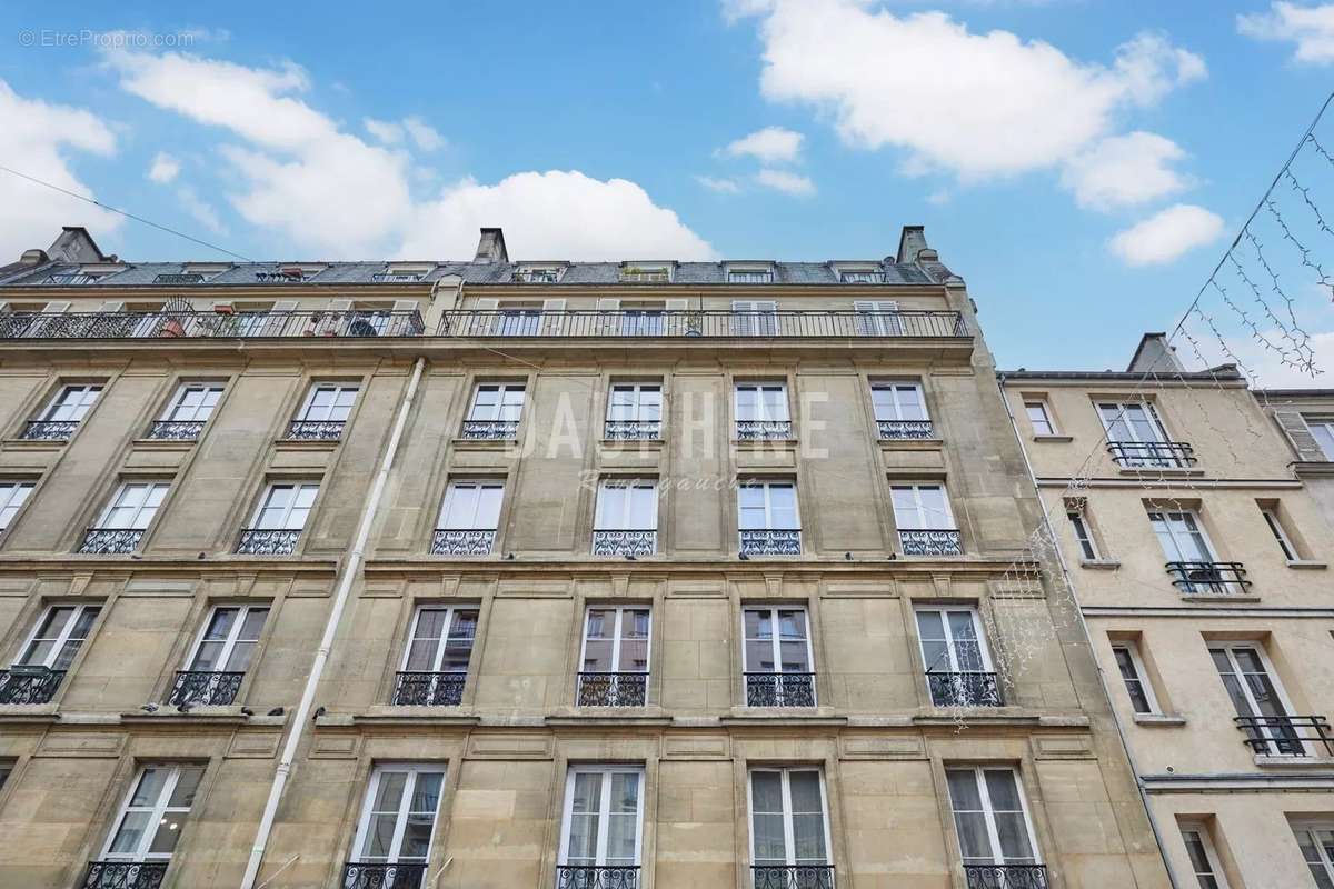 Appartement à PARIS-6E