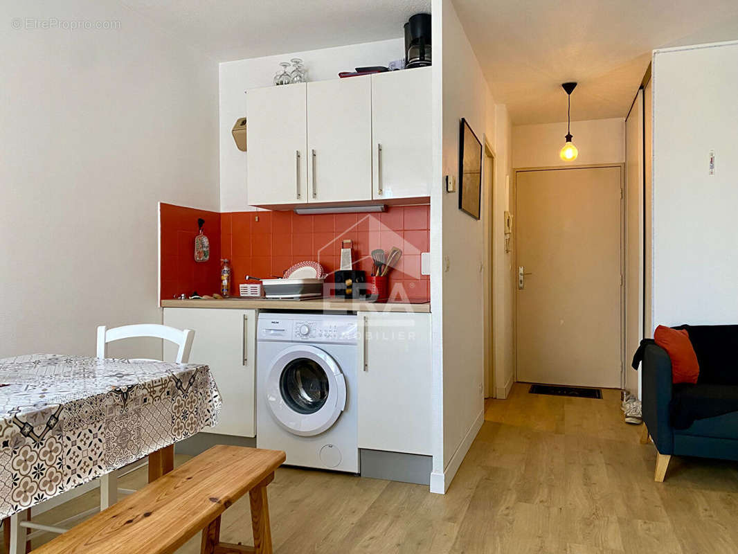 Appartement à LONS