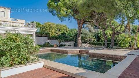 Maison à SAINT-JEAN-CAP-FERRAT