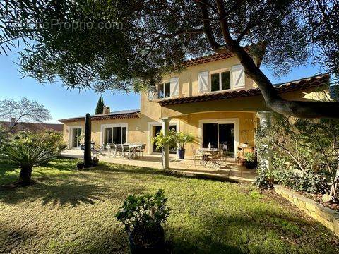 Maison à SANARY-SUR-MER