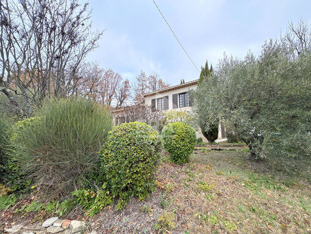 Maison à LA BASTIDE-DES-JOURDANS