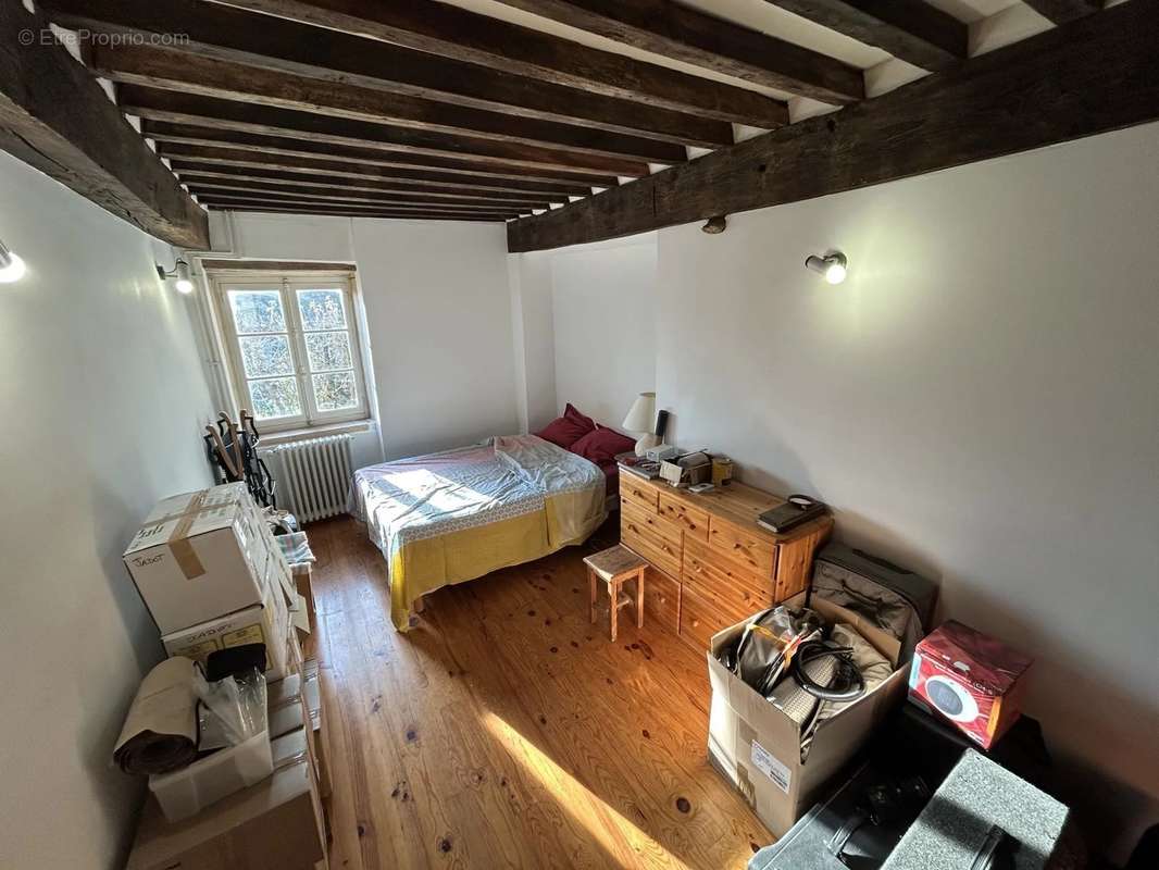 Appartement à CORCELLES-EN-BEAUJOLAIS