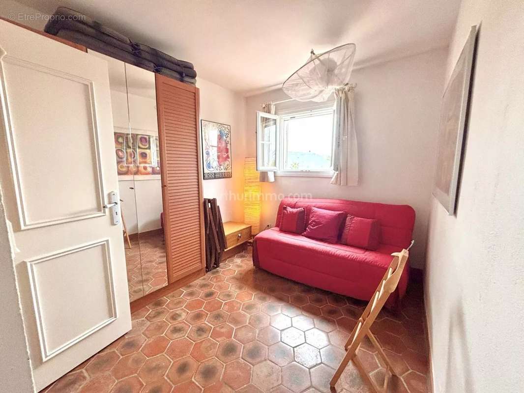 Appartement à GRIMAUD