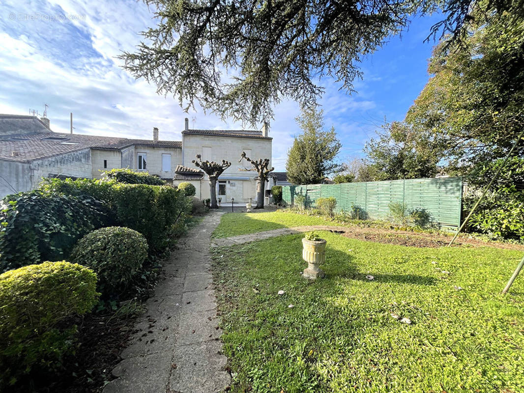 Maison à LIBOURNE