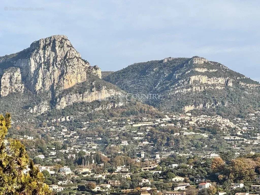 Appartement à VENCE