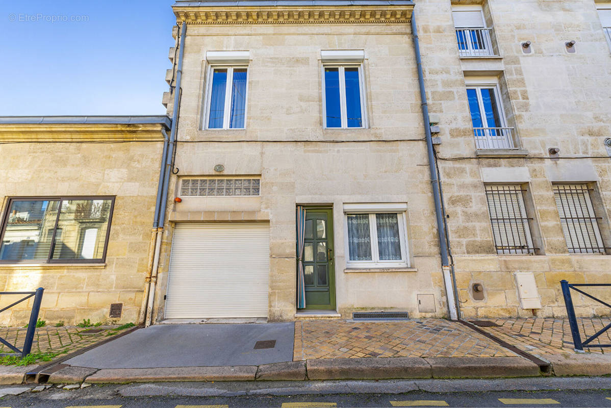 Maison à BORDEAUX