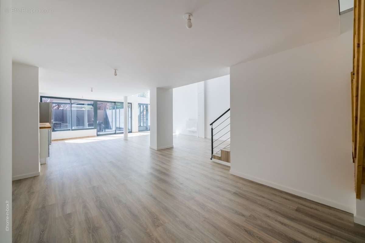 Appartement à MONTREUIL