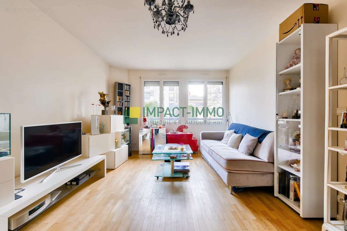 Appartement à LEVALLOIS-PERRET