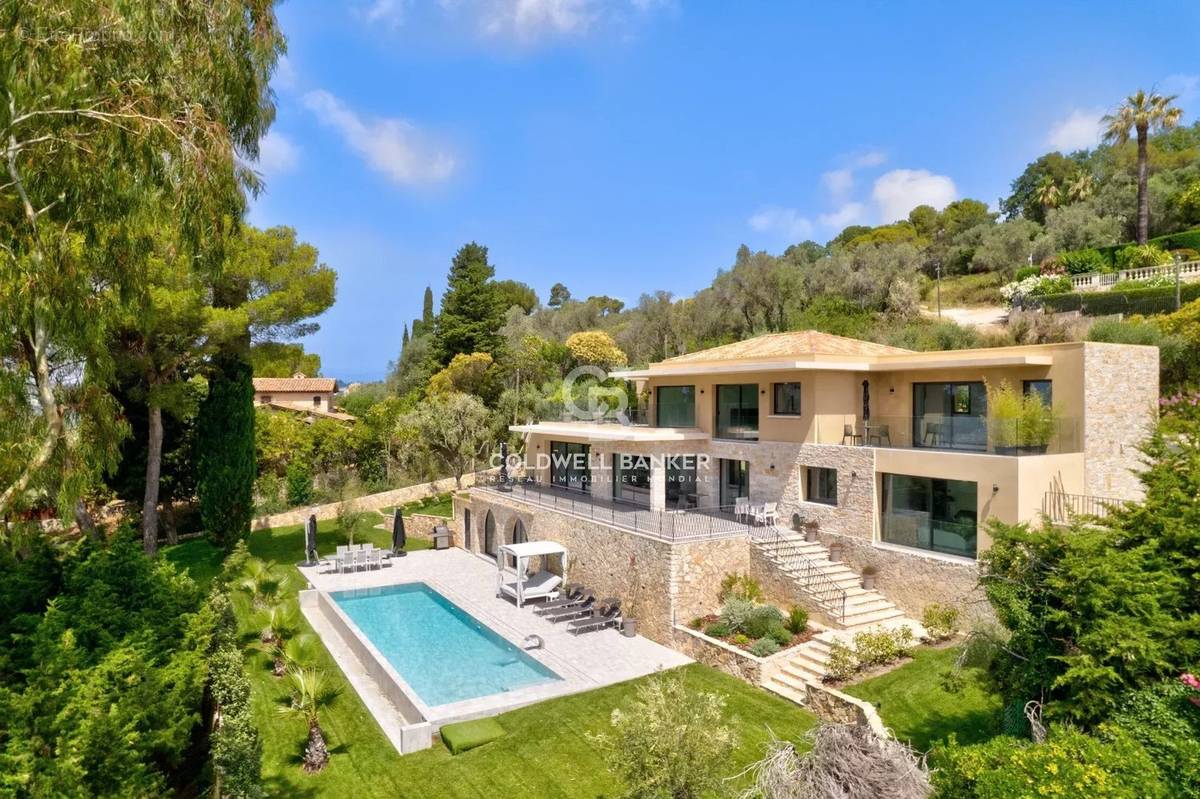 Maison à MOUGINS