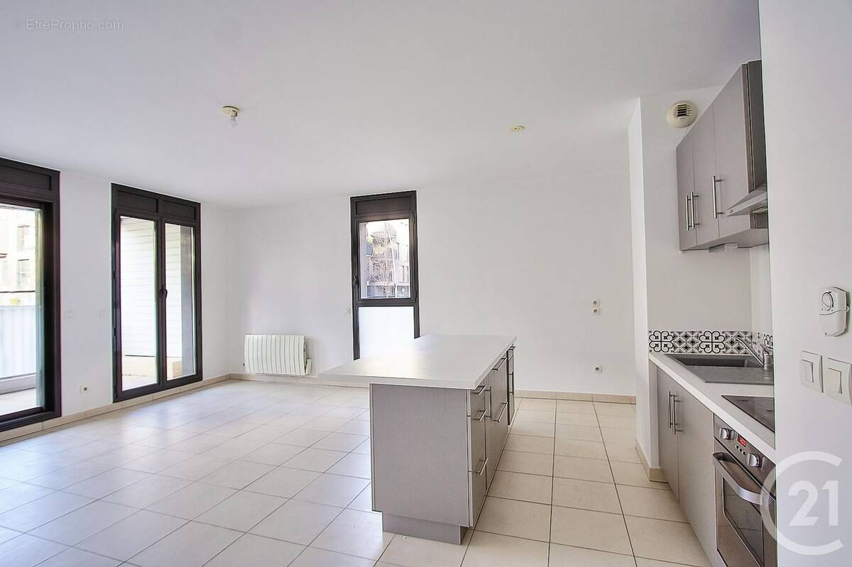 Appartement à LYON-3E