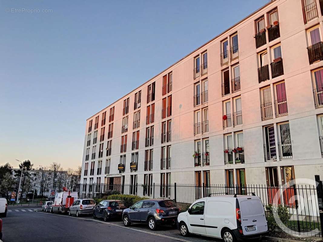 Appartement à GARGES-LES-GONESSE