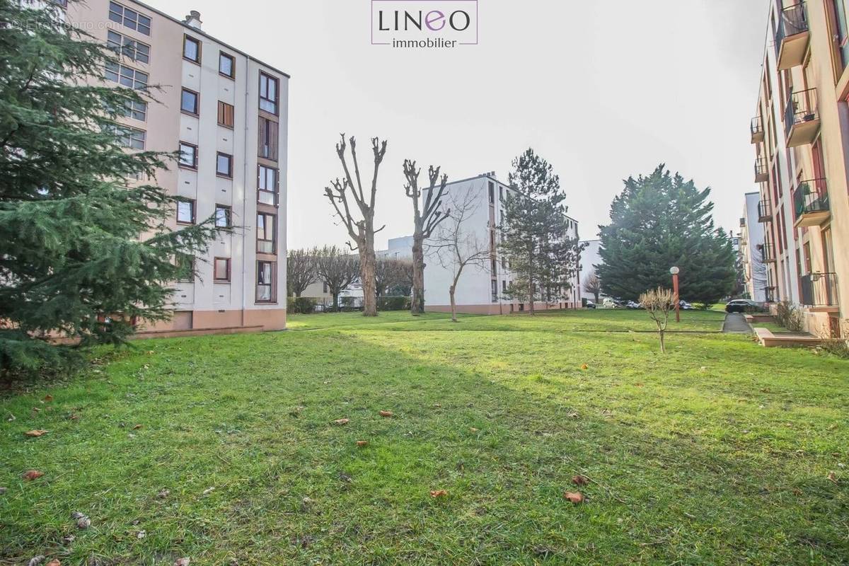 Appartement à CHOISY-LE-ROI