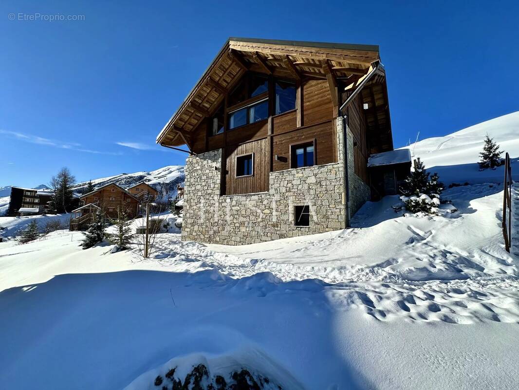 Maison à FONTCOUVERTE-LA-TOUSSUIRE