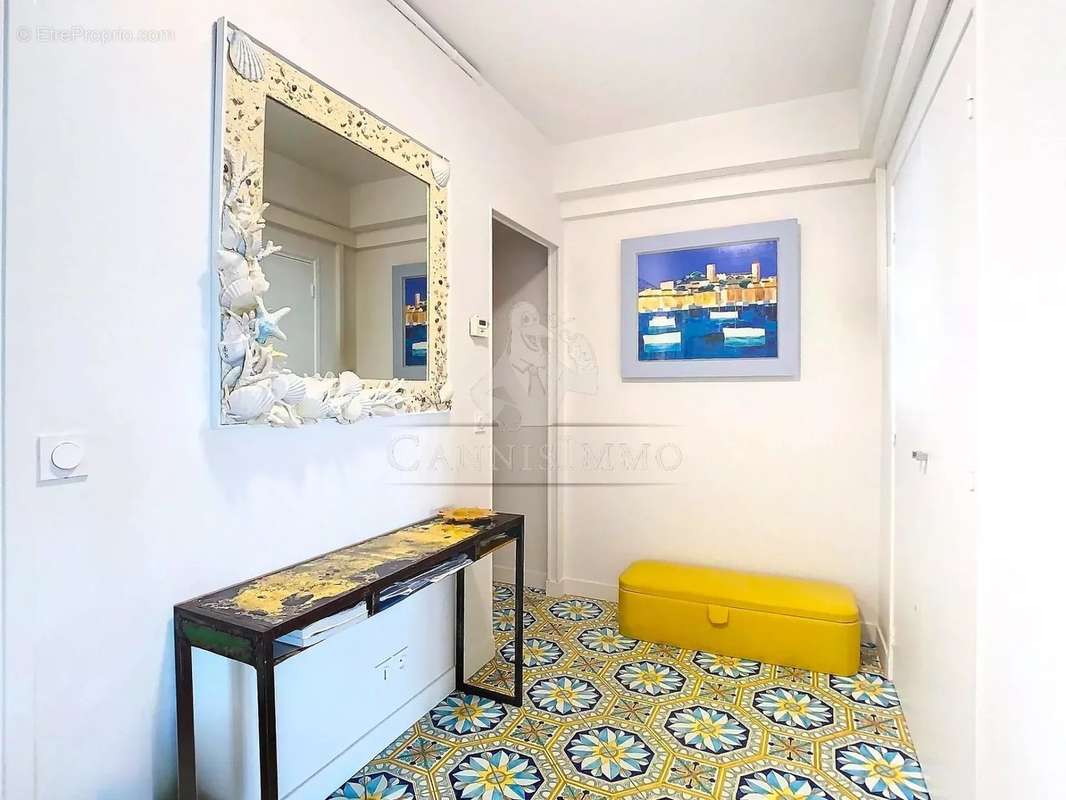 Appartement à CANNES