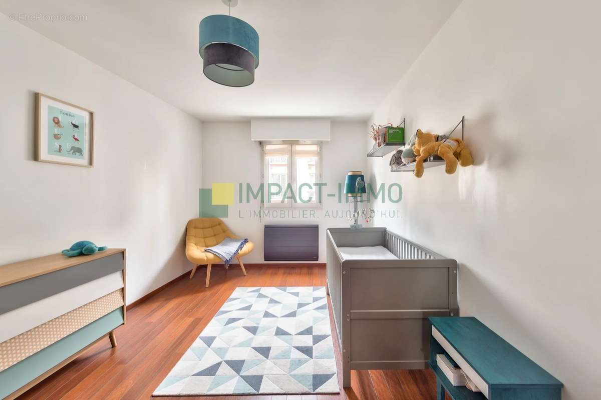 Appartement à PUTEAUX