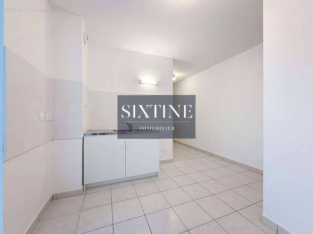 Appartement à SAINTE-FOY-LES-LYON