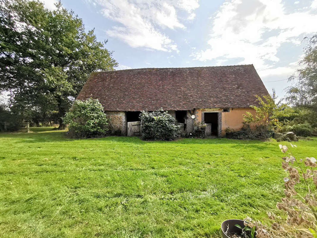 Maison à LUIGNY