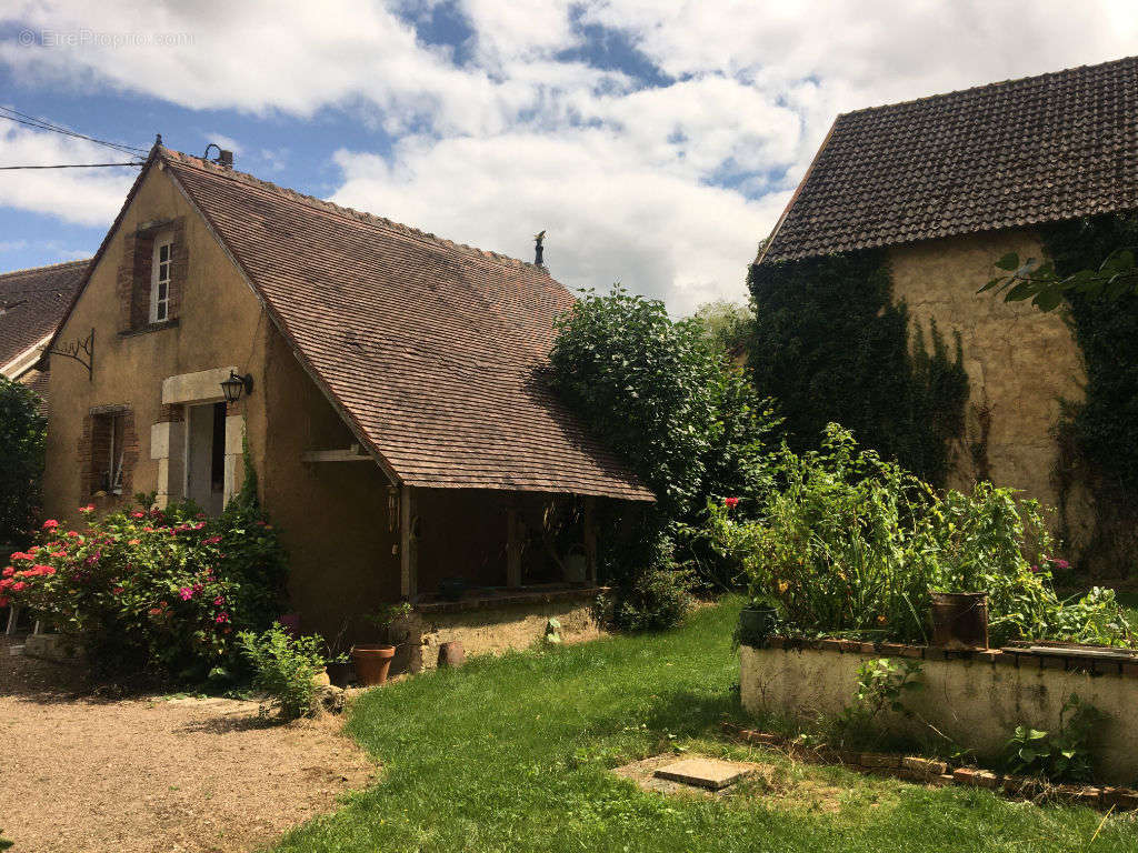 Maison à SAINT-FARGEAU