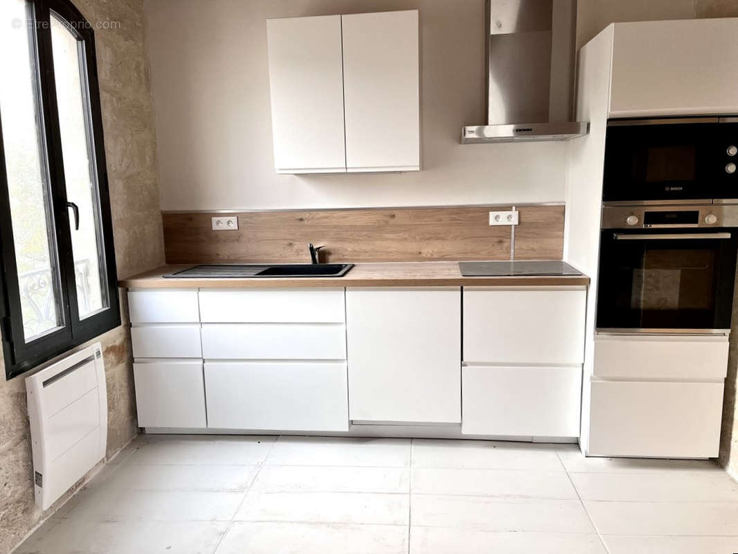 Appartement à VILLENEUVE-LES-AVIGNON