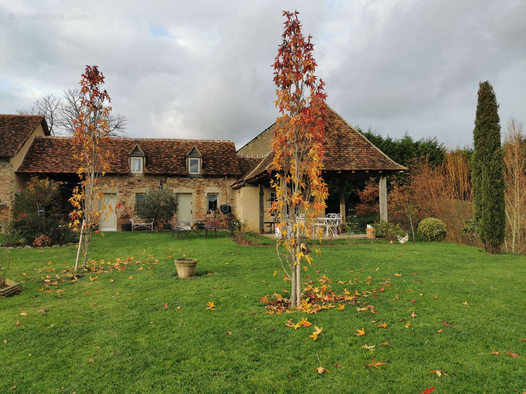 Maison à LA CHATRE