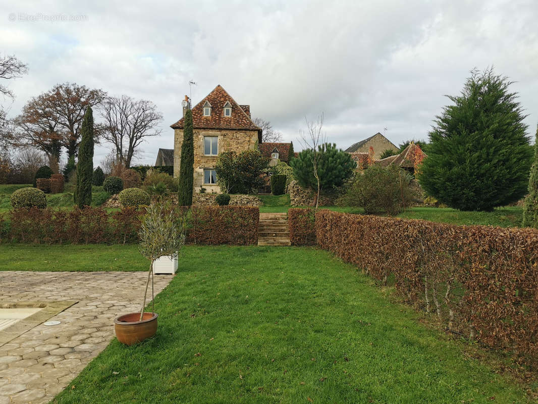 Maison à LA CHATRE