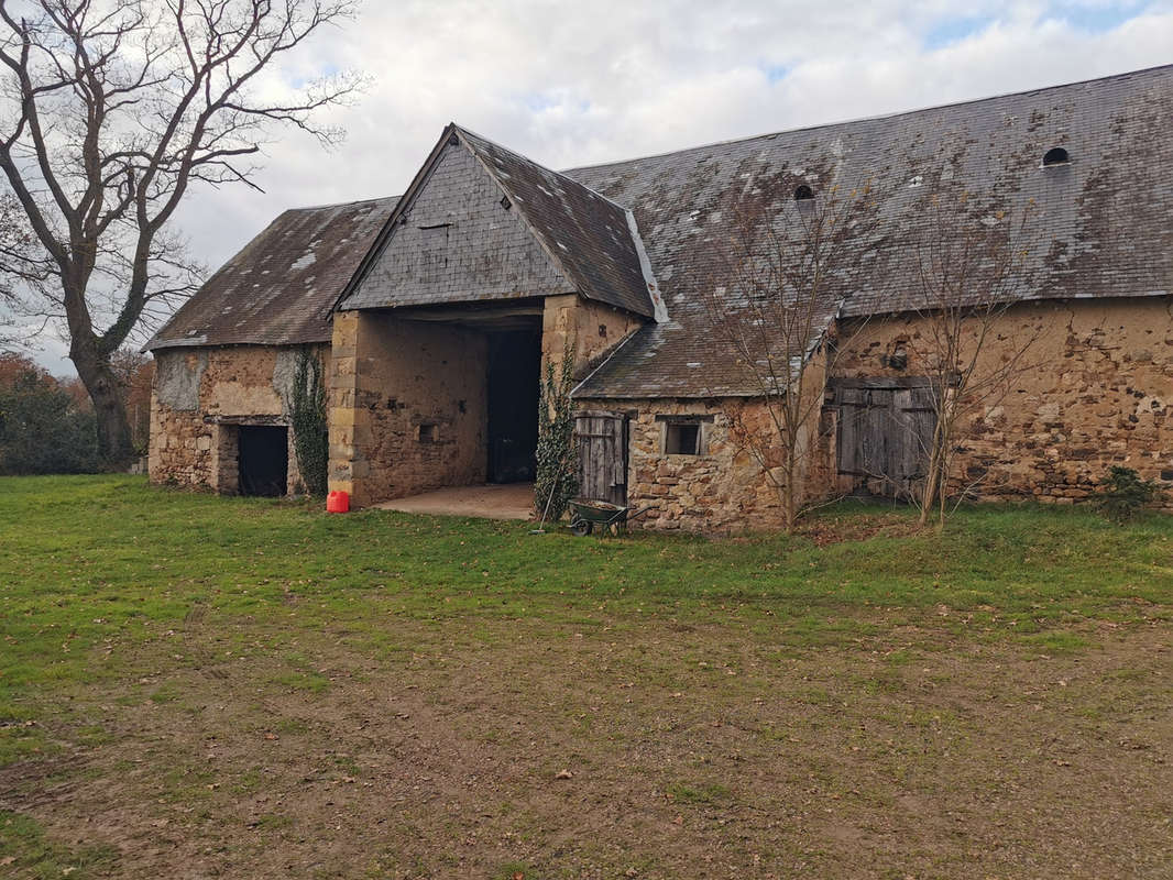 Maison à LA CHATRE