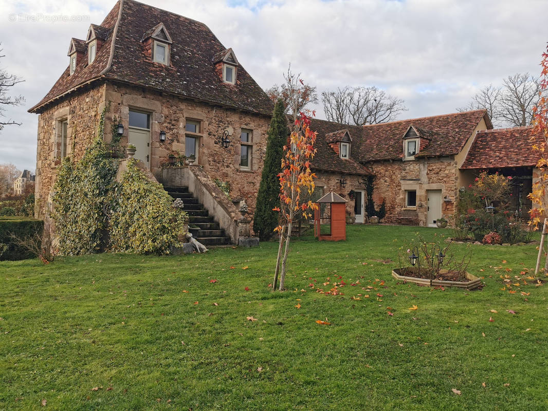 Maison à LA CHATRE